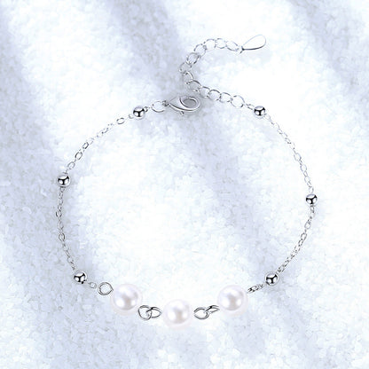 Women's Pearl Bracelet